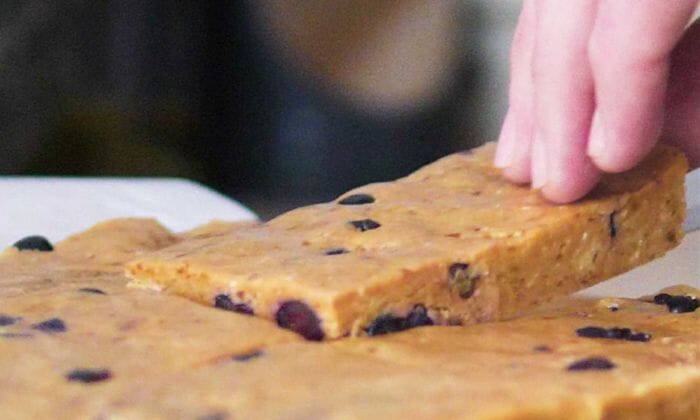 High-Protein Vegan Vanilla & Lemon Bar